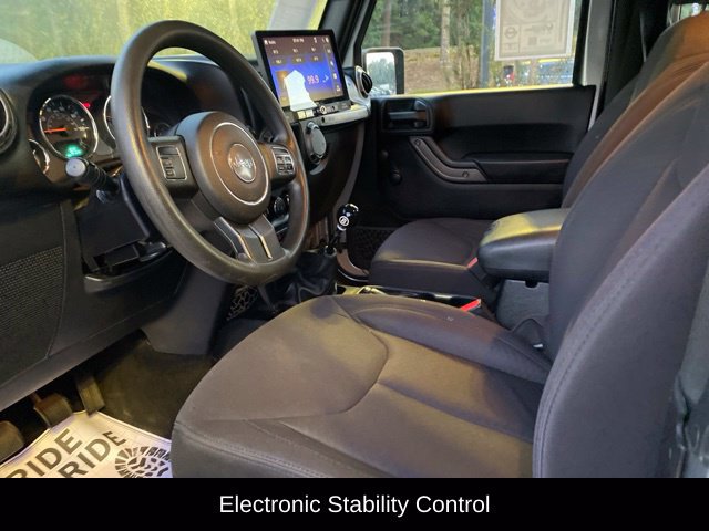 Used 2013 Jeep Wrangler Sport AWD/4WD image 6
