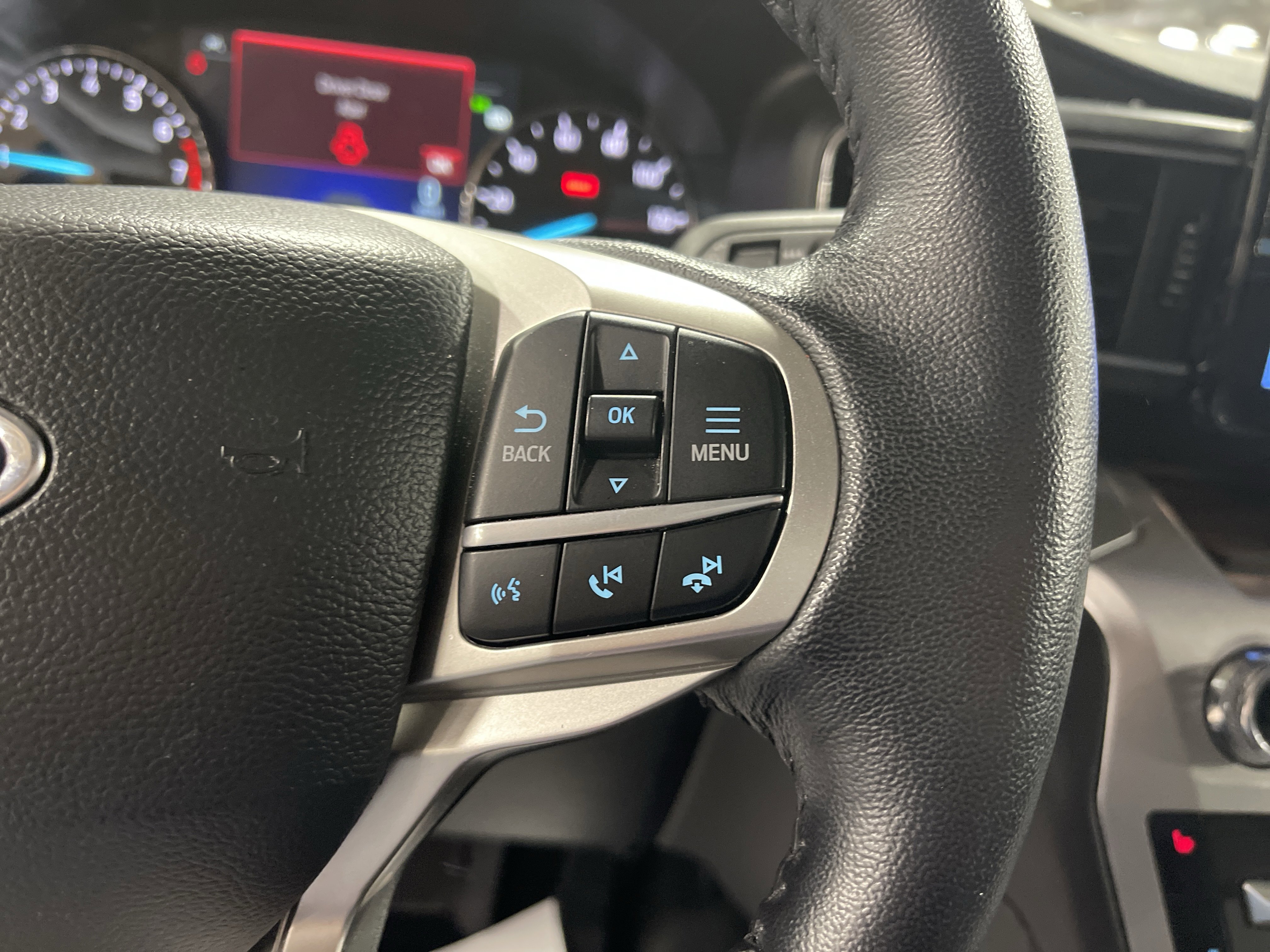 Used 2022 Ford Explorer XLT w/ Equipment Group 202A image 20