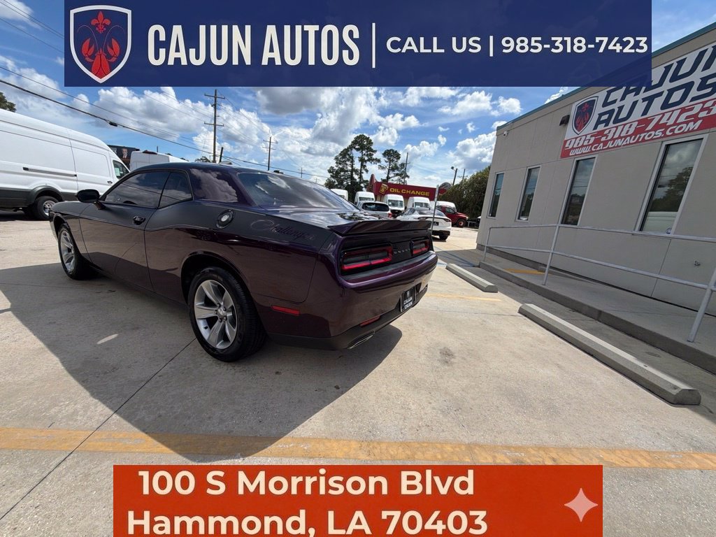 Used 2020 Dodge Challenger SXT RWD image 28