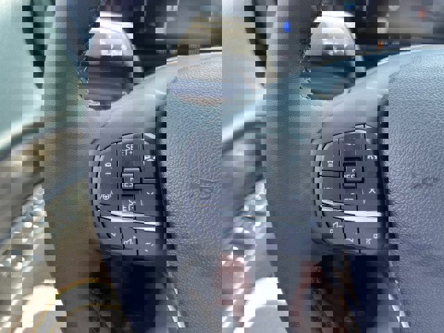 New 2025 Ford Maverick Lariat w/ Black Appearance Package image 17