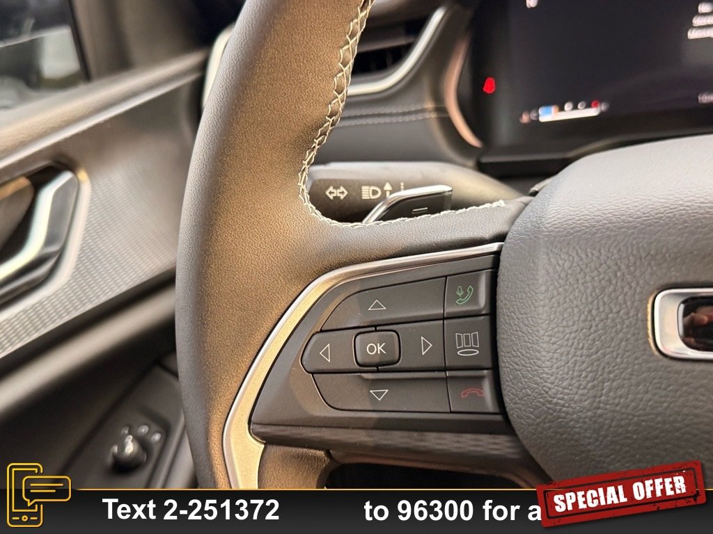 New 2025 Jeep Grand Cherokee L Altitude image 13