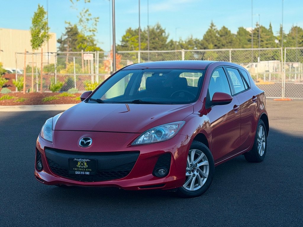 Used 2013 MAZDA MAZDA3 i Touring FWD image 1