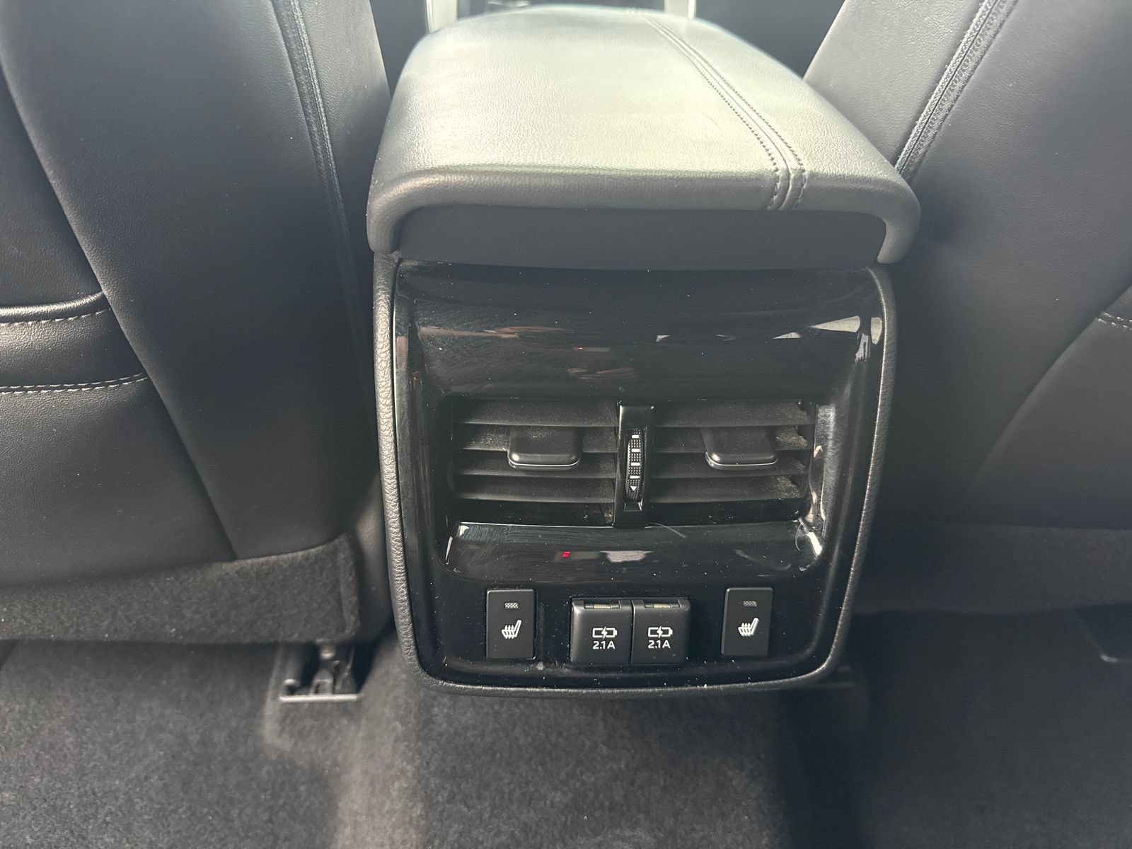 Used 2019 Toyota Avalon Touring w/ Advanced Safety Package FWD image 39