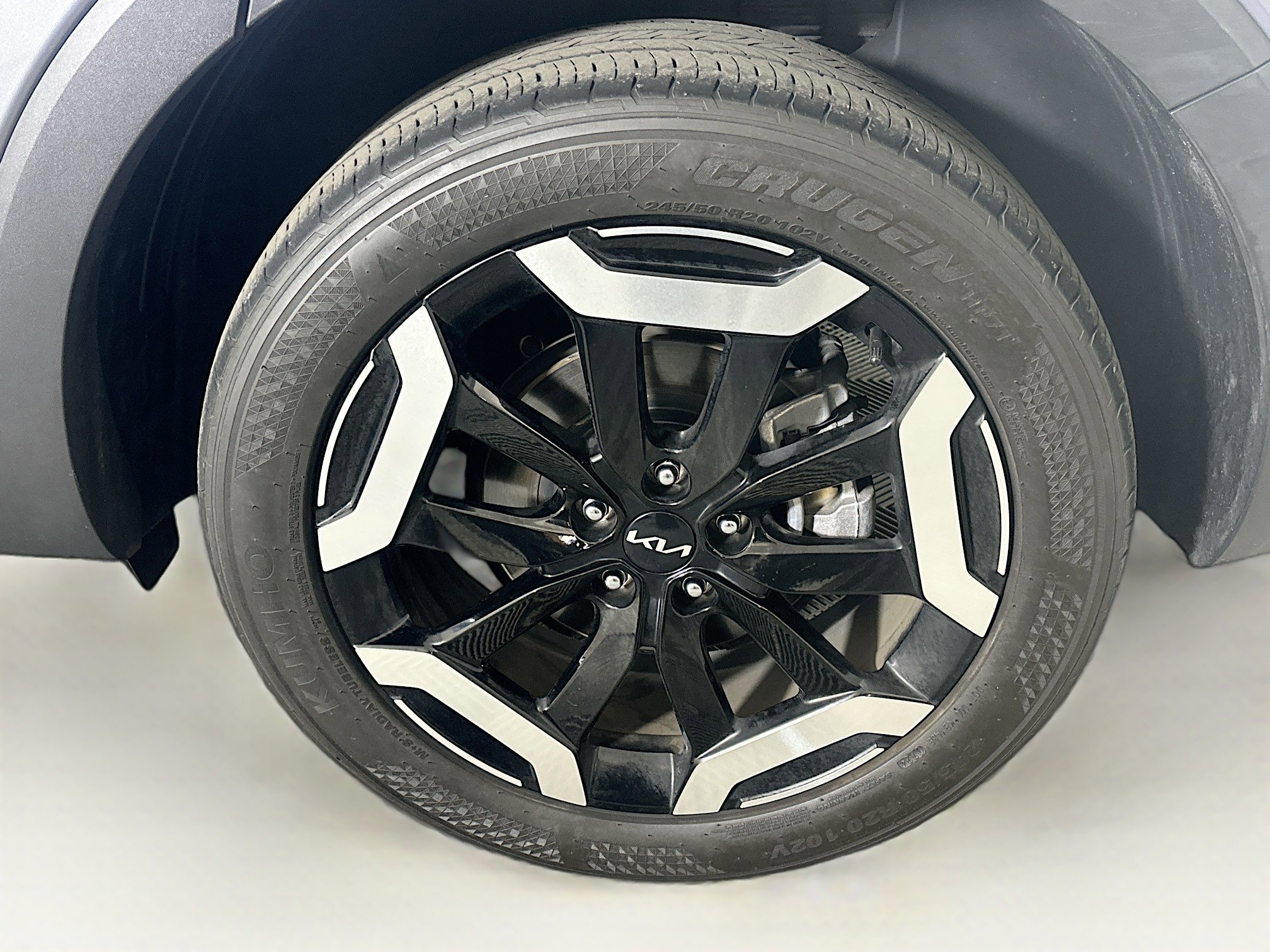 Used 2024 Kia Telluride S image 11