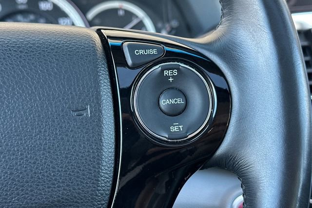 Used 2017 Honda Accord EX-L image 26