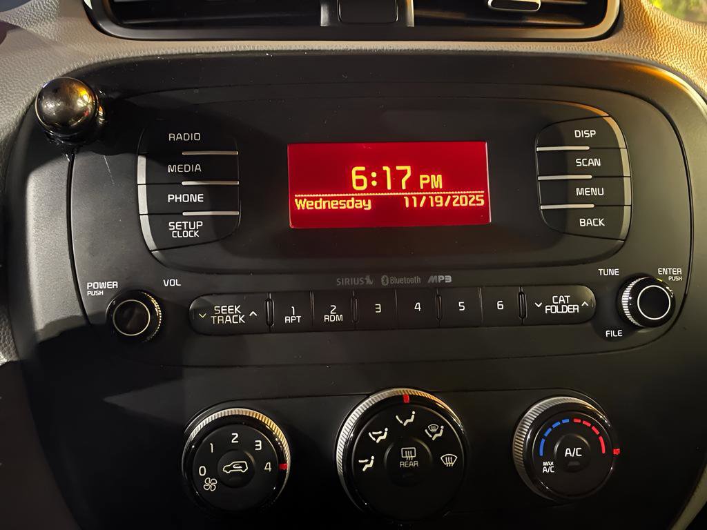 Used 2014 Kia Soul image 24