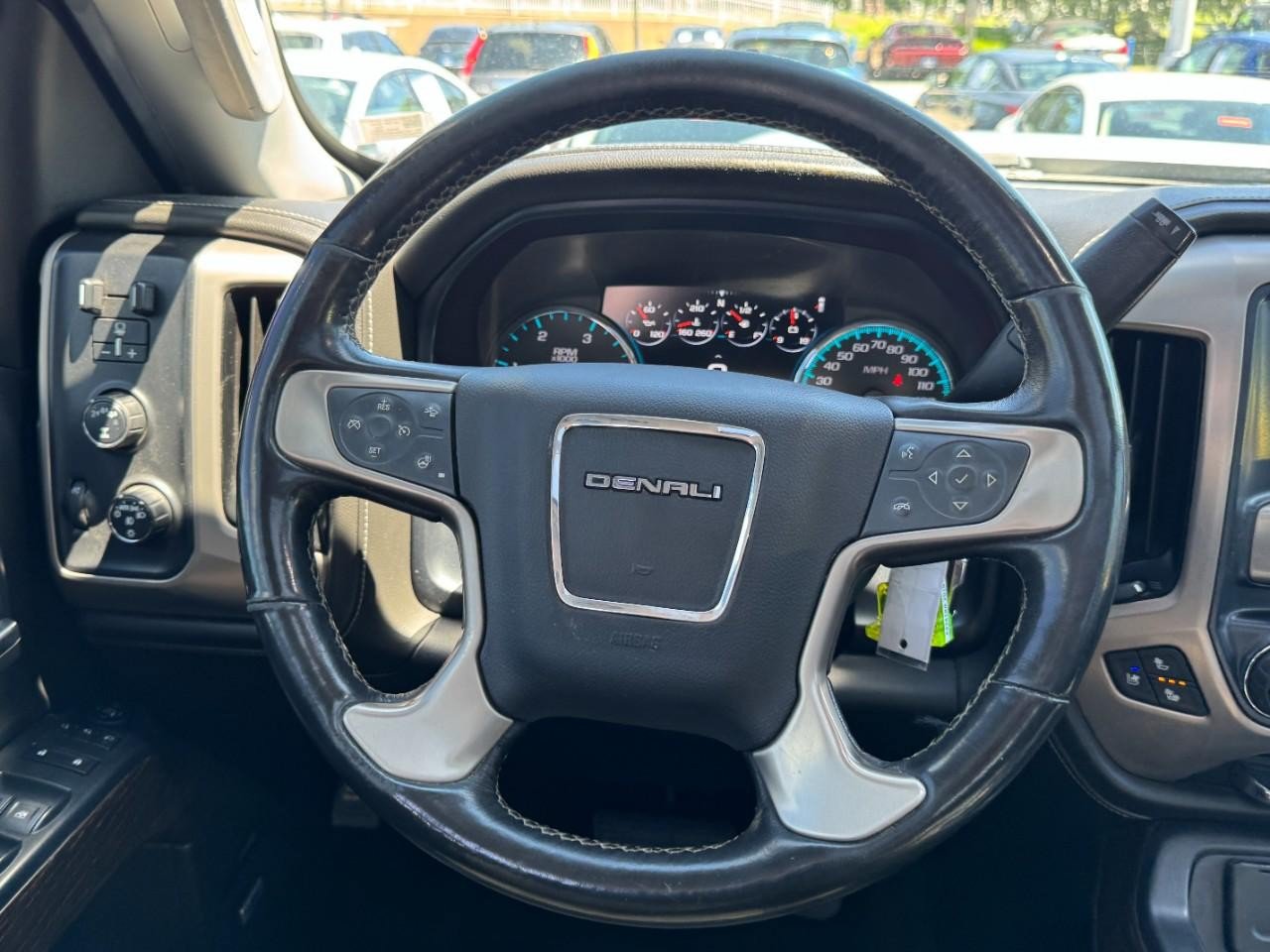 Used 2019 GMC Sierra 2500 Denali w/ Duramax Plus Package AWD/4WD image 13
