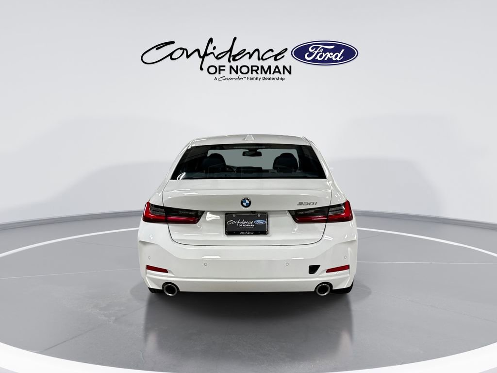 Used 2025 BMW 330i Sedan image 7