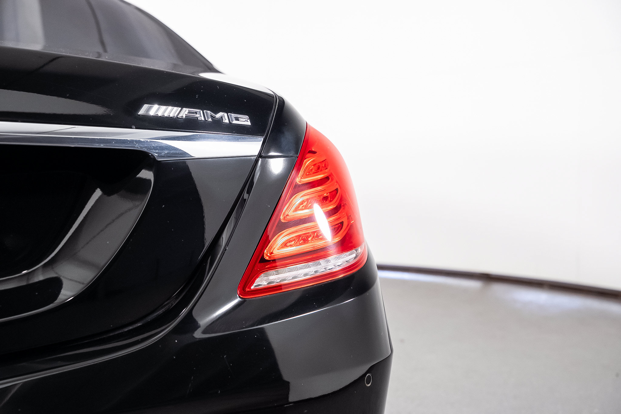 Used 2015 Mercedes-Benz S 65 AMG Sedan image 22