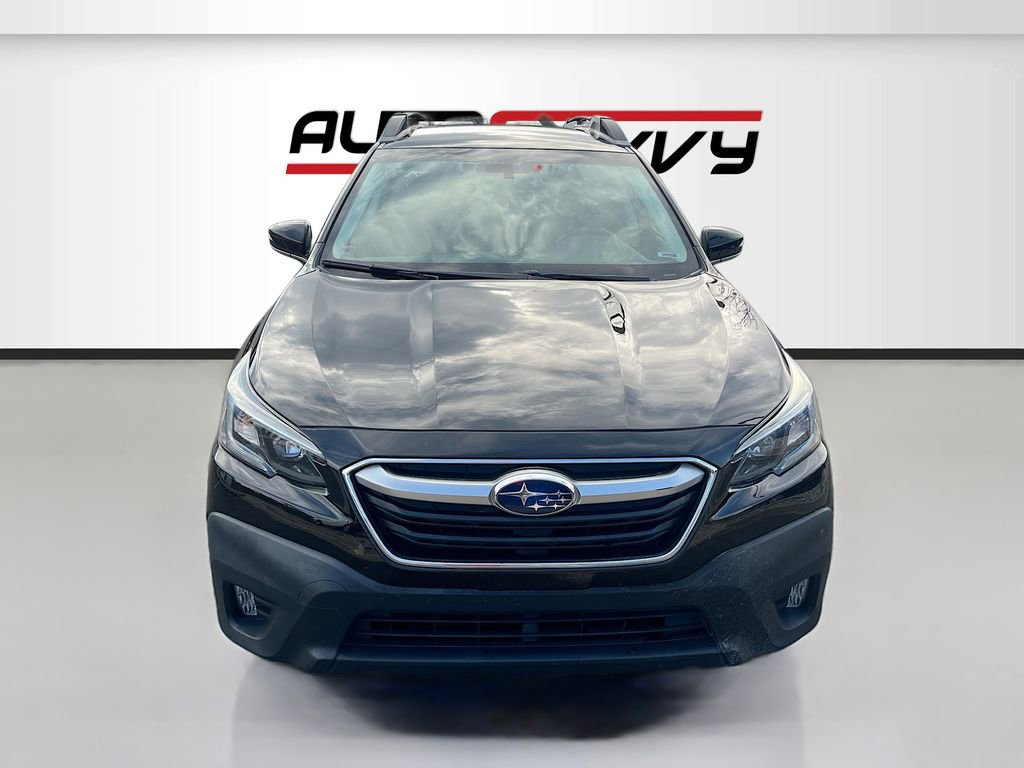 Used 2021 Subaru Outback Premium AWD/4WD image 2