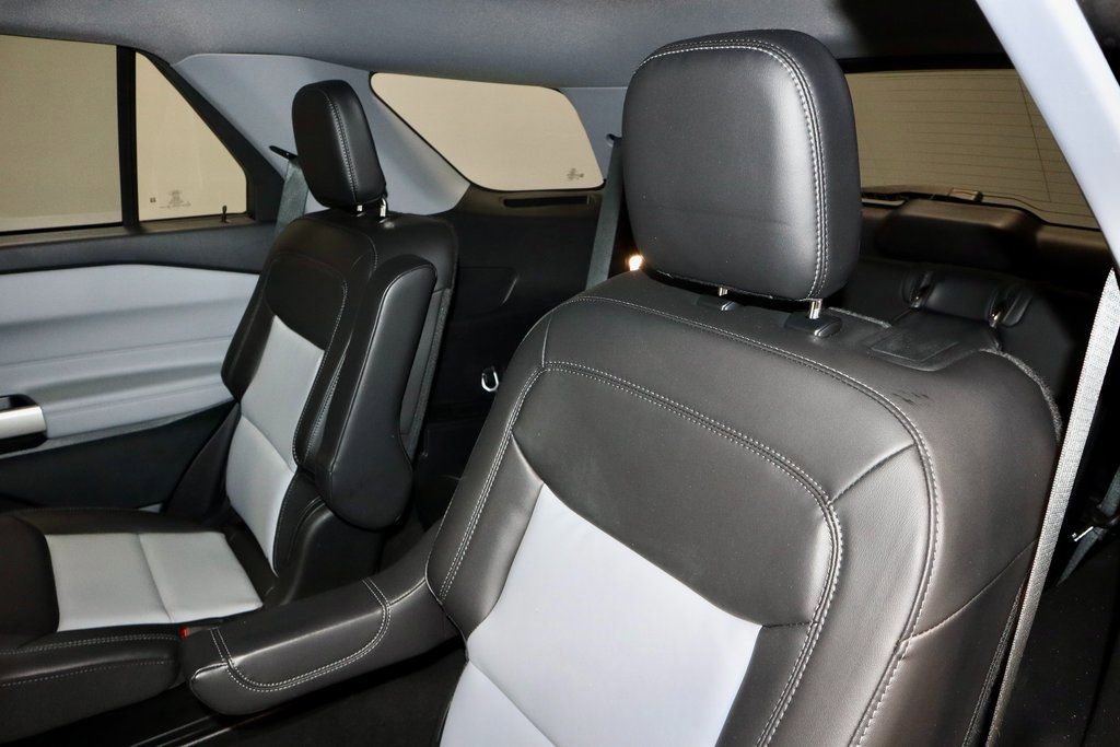 Certified 2023 Ford Explorer XLT w/ Equipment Group 202A image 23