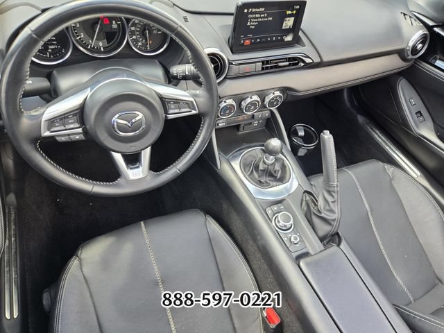 Used 2020 MAZDA MX-5 Miata RF Grand Touring RWD image 12