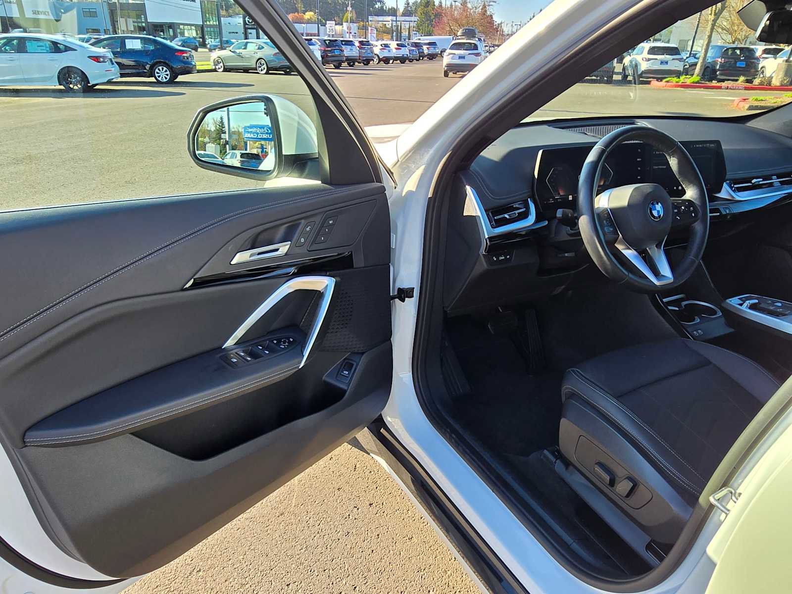 Used 2025 BMW X1 xDrive28i image 19