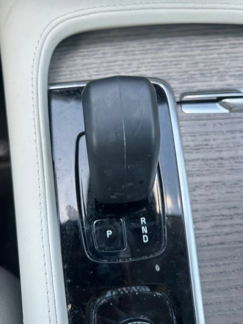 Certified 2023 Volvo XC90 B6 Plus w/ Protection Package Premier AWD/4WD image 15