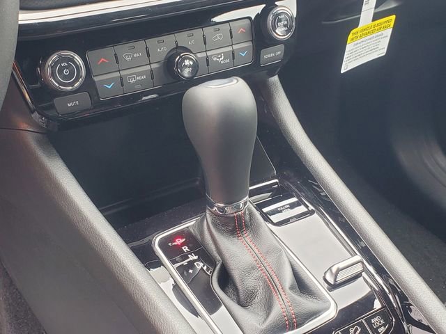 New 2026 Jeep Compass Trailhawk image 15