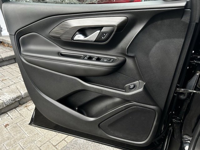 Used 2022 GMC Terrain SLE w/ Driver Convenience Package image 10