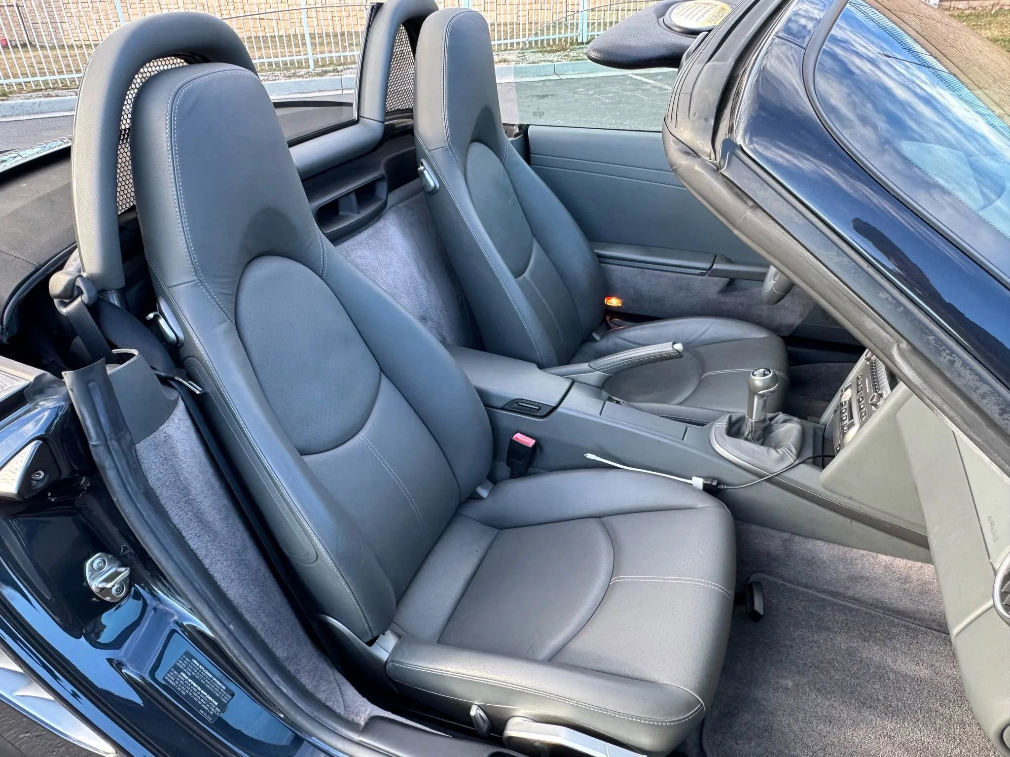 Used 2005 Porsche Boxster image 19