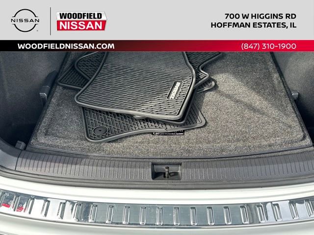 Used 2022 Volkswagen Tiguan SE AWD/4WD image 17