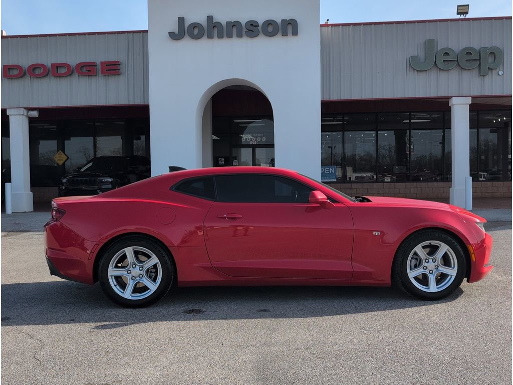 Used 2023 Chevrolet Camaro LT image 6