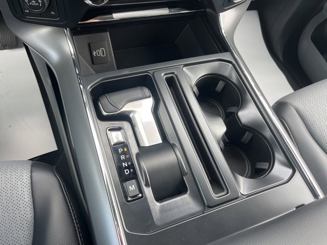 New 2025 Ford F150 Lariat w/ Equipment Group 501A Mid image 22