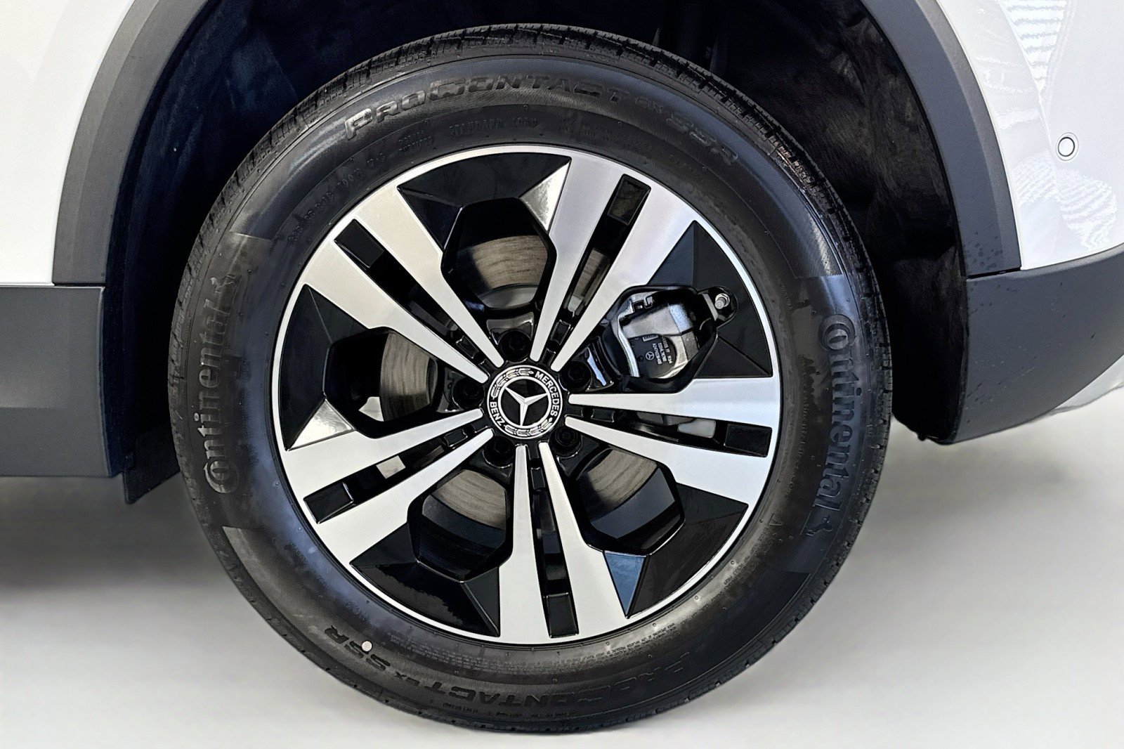 New 2025 Mercedes-Benz GLA 250 image 28