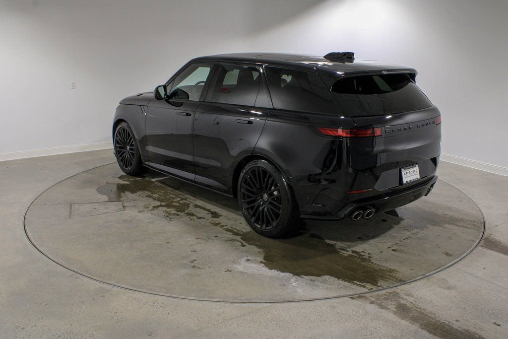 Used 2025 Land Rover Range Rover Sport SV Edition Two image 3