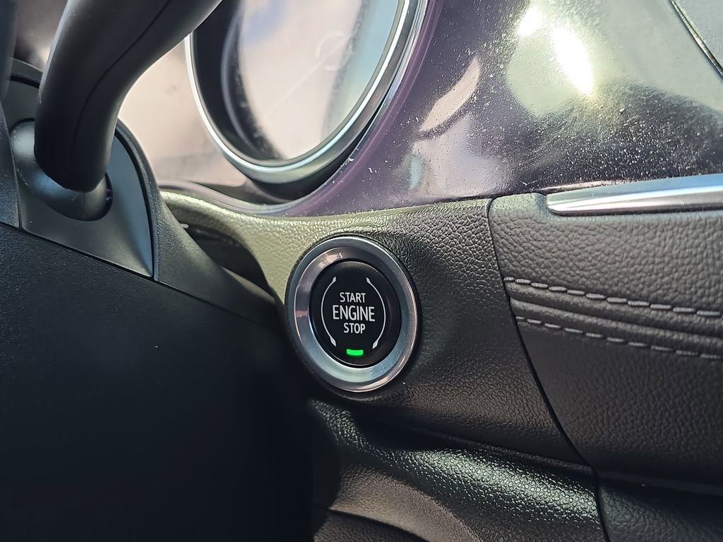 Used 2023 Buick Encore GX Select FWD image 16