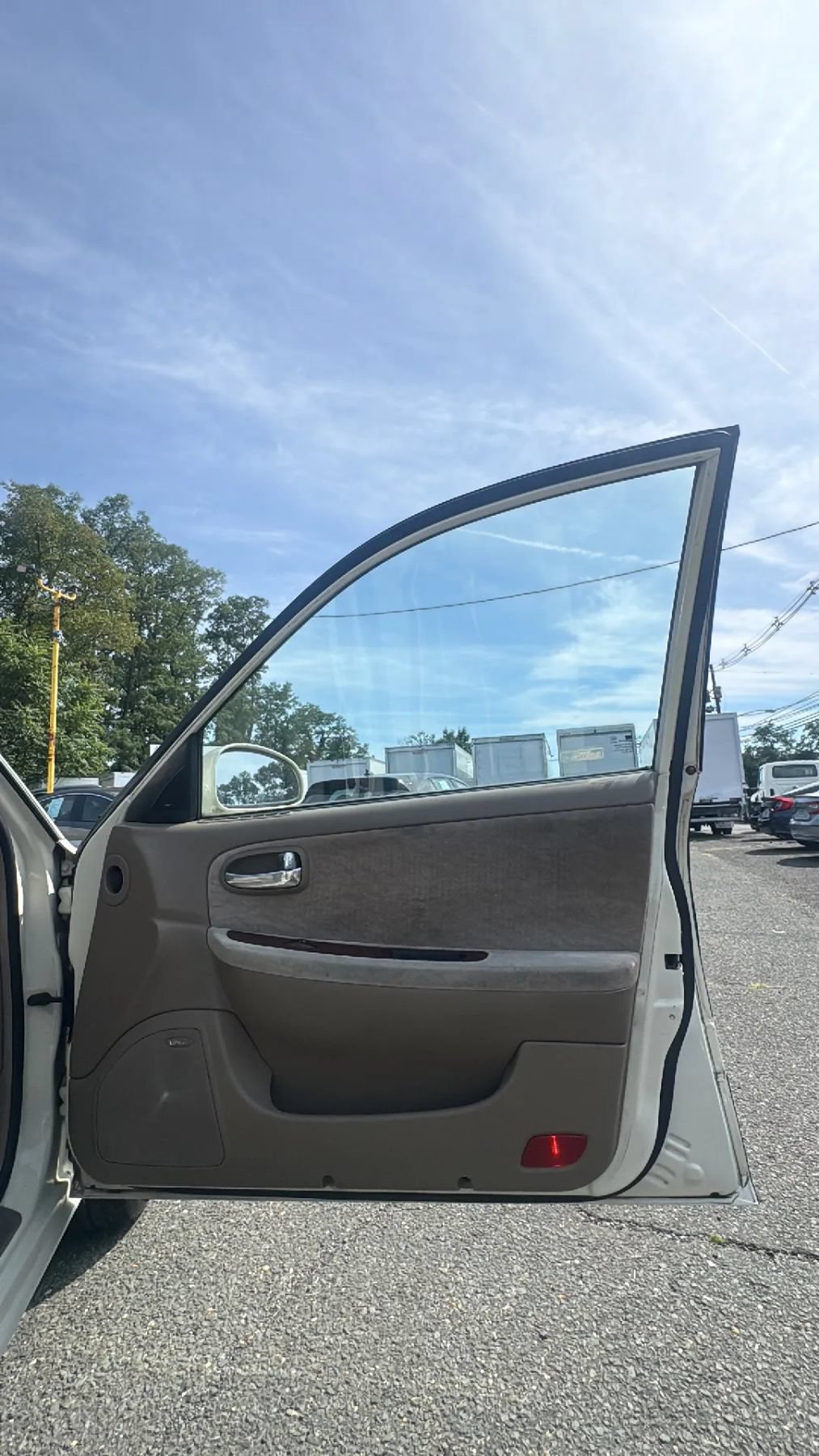 Used 2004 Kia Optima FWD image 21