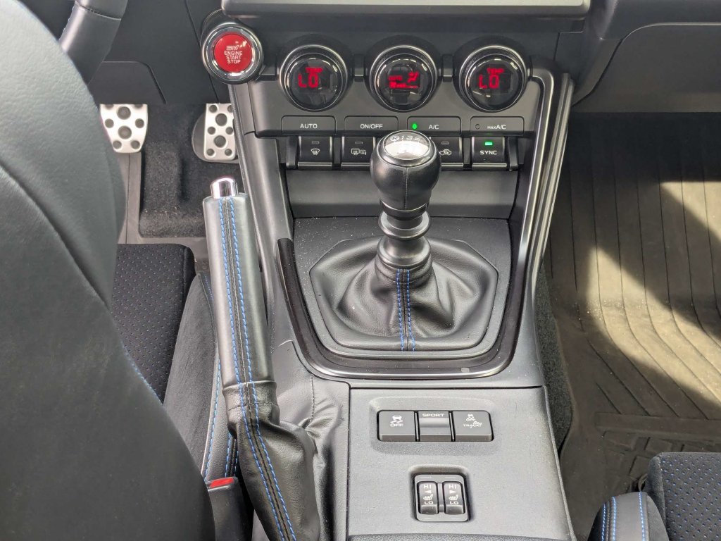 Used 2025 Subaru BRZ tS w/ Popular Package 2 RWD image 24