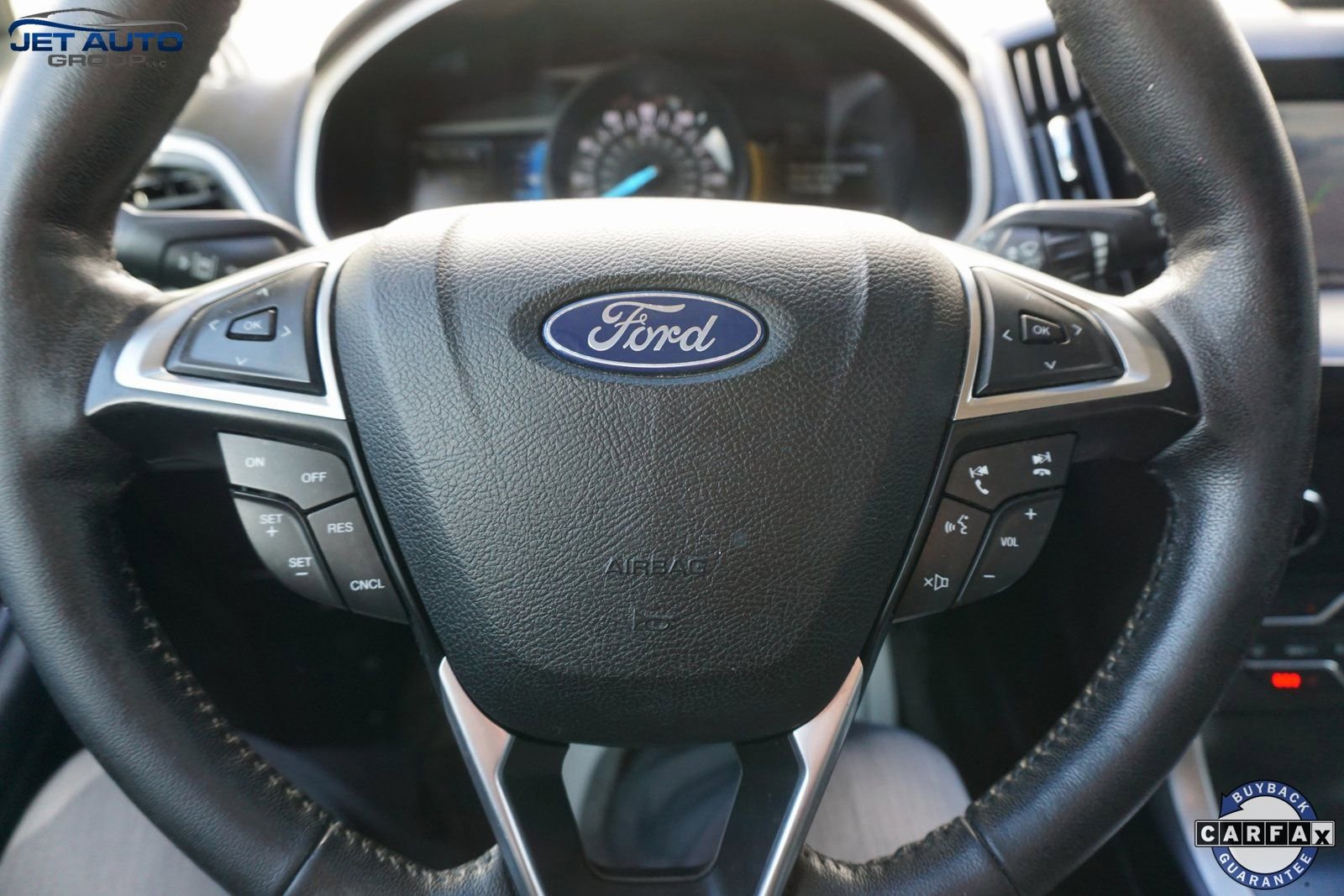 Used 2020 Ford Edge SEL image 38