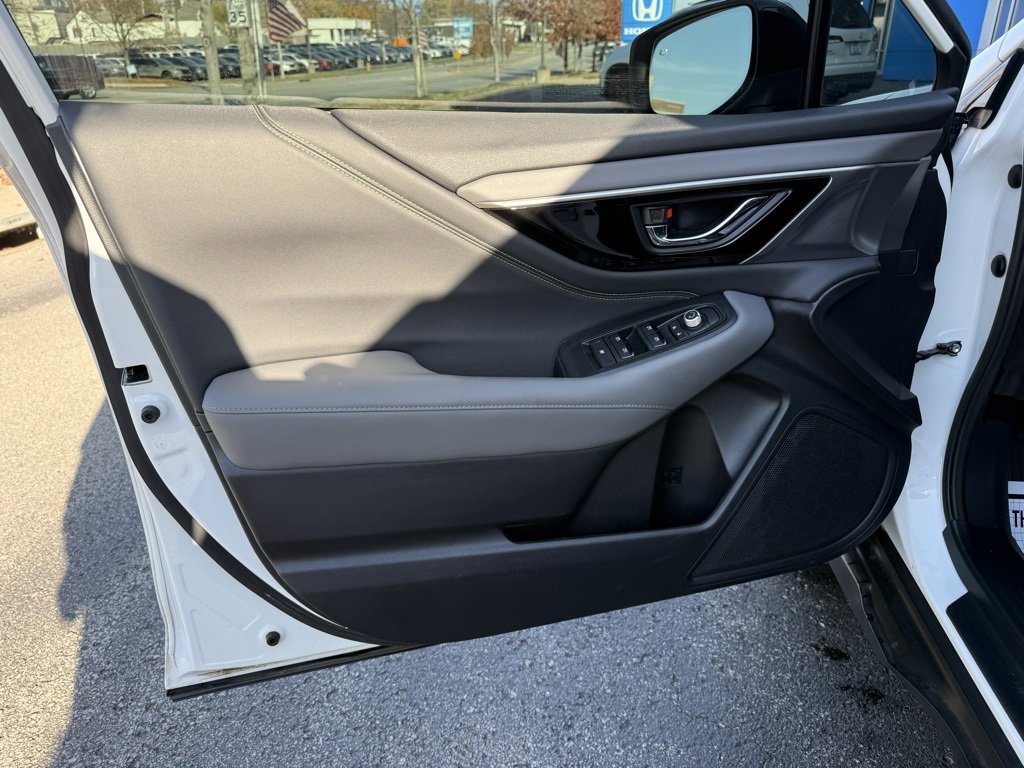 Used 2021 Subaru Outback Onyx Edition XT image 16