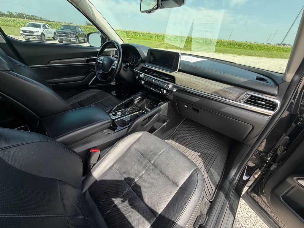 Used 2022 Kia Telluride EX w/ EX Premium Package AWD/4WD image 32