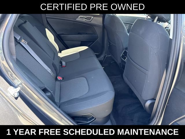 Used 2023 Kia Sportage LX AWD/4WD image 11
