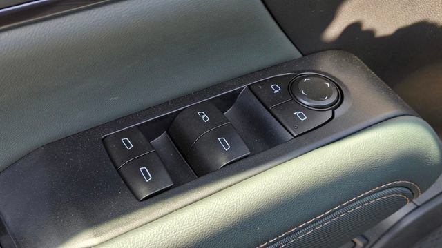 New 2026 GMC Terrain AT4 w/ Technology Package II AWD/4WD image 14
