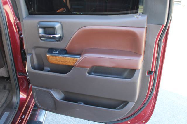 Used 2015 Chevrolet Silverado 1500 High Country w/ High Country Premium Package image 35