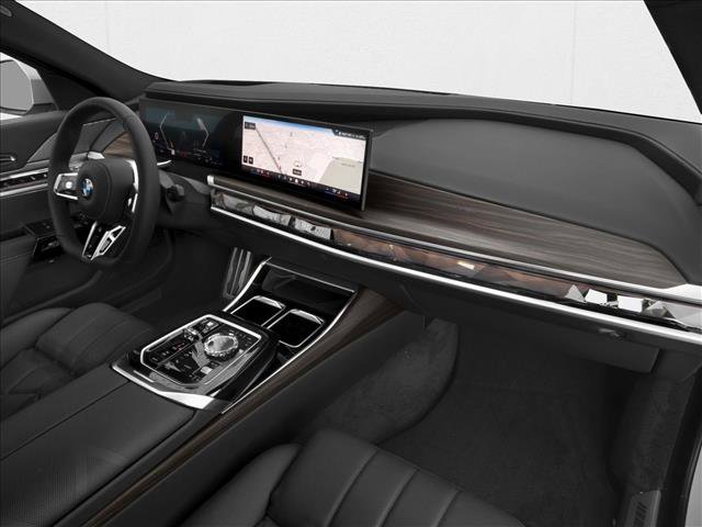 New 2026 BMW 760i xDrive w/ Luxury Rear Seating Package image 11