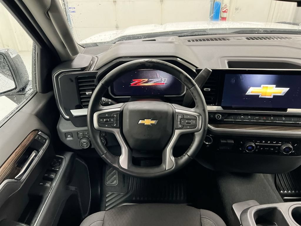 New 2026 Chevrolet Silverado 1500 LT w/ All Star Edition Plus AWD/4WD image 11