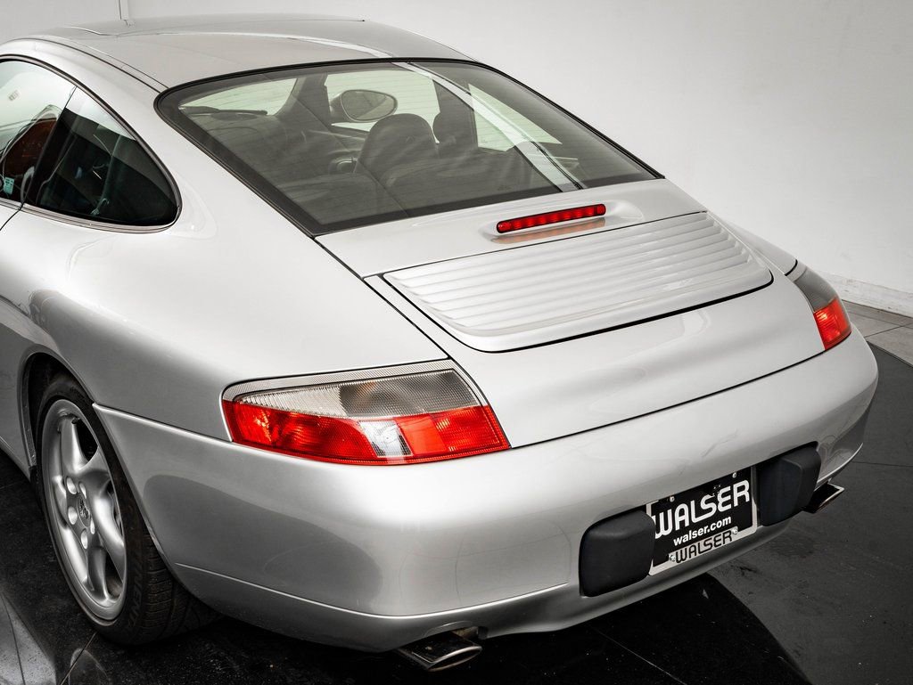 Used 2000 Porsche 911 Carrera image 18