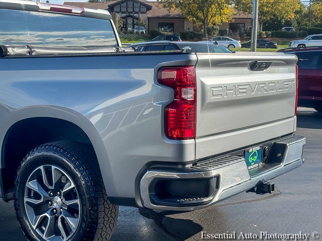 Certified 2024 Chevrolet Silverado 1500 LT AWD/4WD image 8
