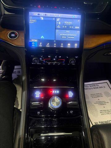 Certified 2023 Jeep Grand Cherokee Summit image 37