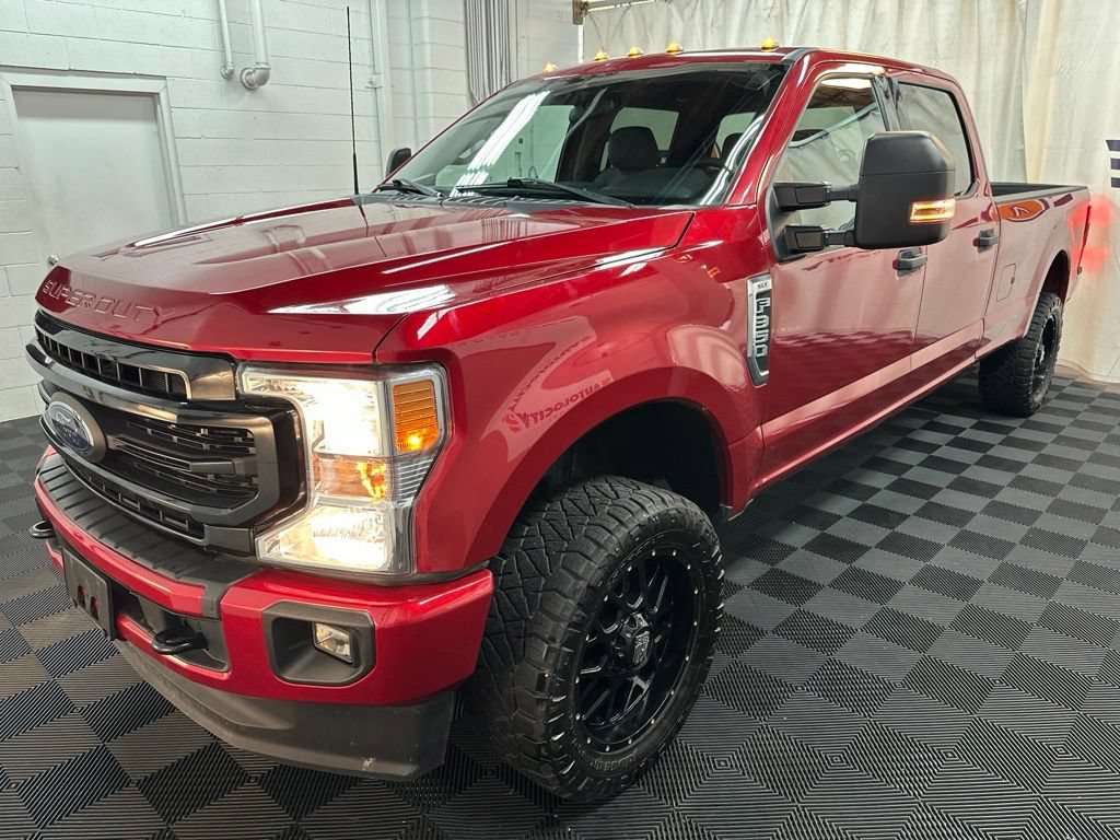 Used 2022 Ford F350 XLT w/ XLT Value Package AWD/4WD image 4
