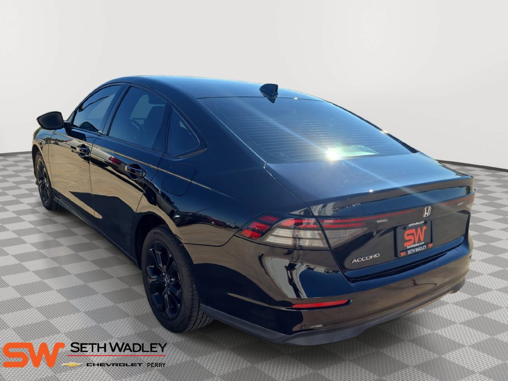 Used 2025 Honda Accord SE image 5