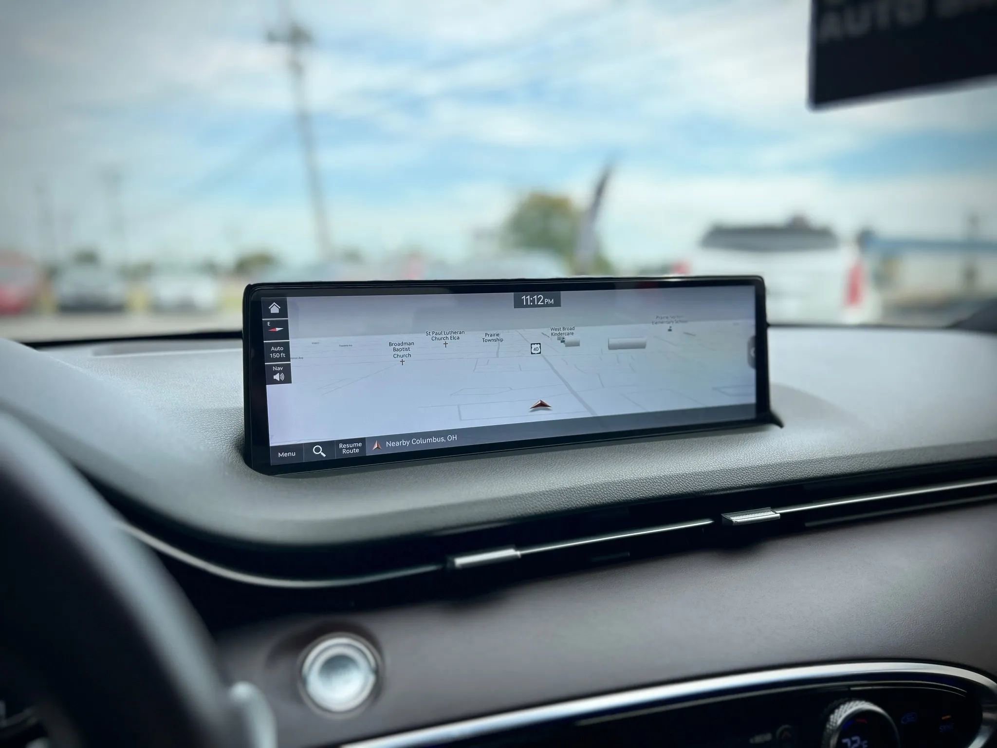 Used 2022 Genesis GV70 2.5T w/ Advanced Package image 26