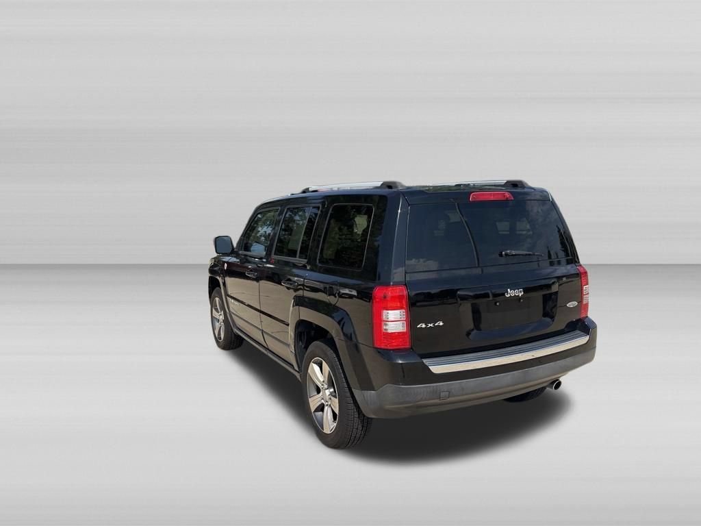 Used 2016 Jeep Patriot High Altitude AWD/4WD image 6