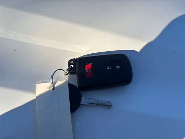 Used 2021 Toyota Tacoma TRD Off-Road w/ Technology Package image 32