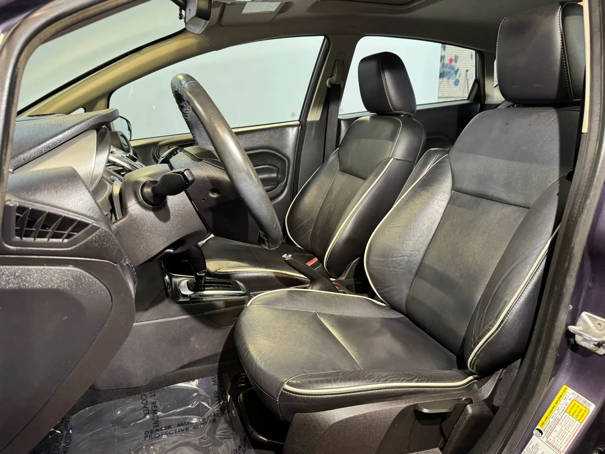 Used 2012 Ford Fiesta SES image 10