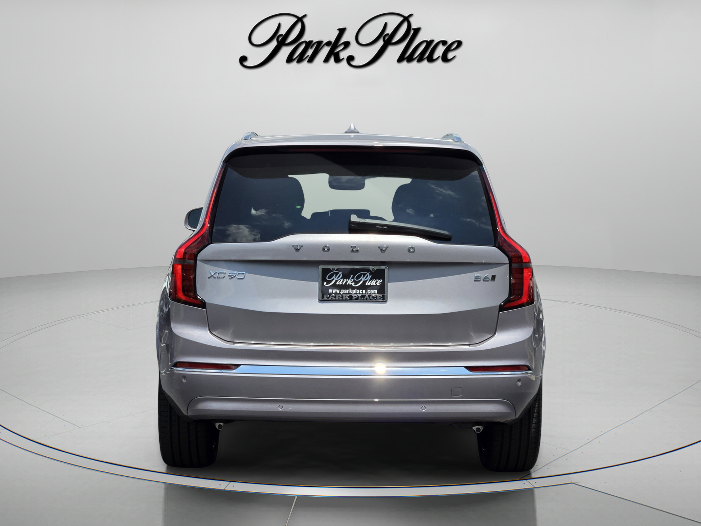Used 2026 Volvo XC90 B6 Plus w/ Protection Package Premier AWD/4WD image 4