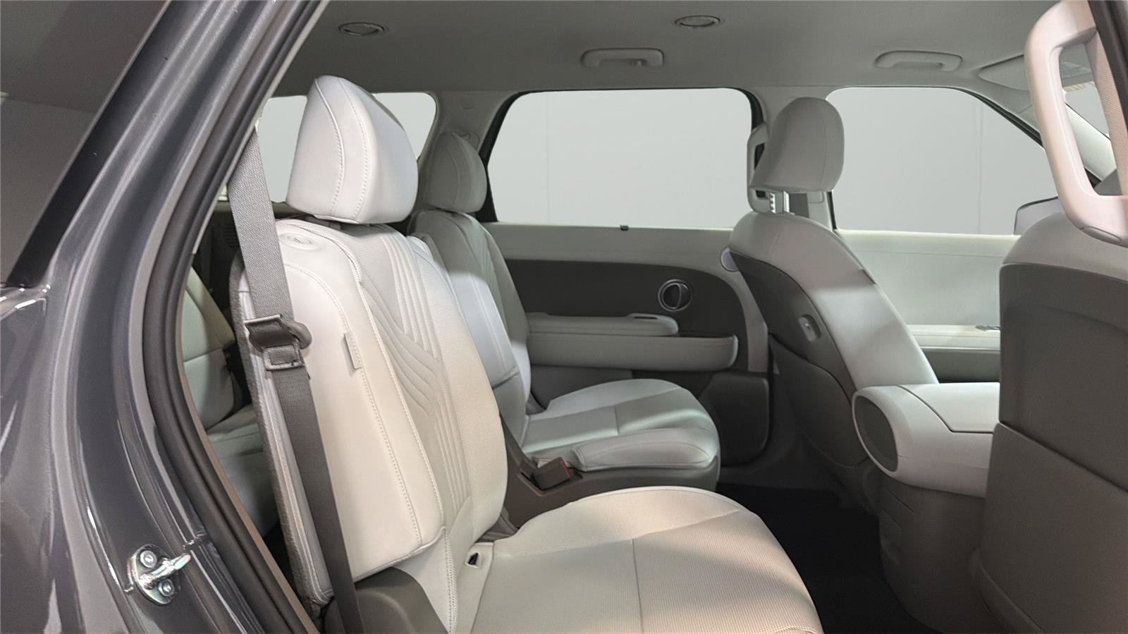 New 2026 Hyundai Palisade FWD Hybrid image 13