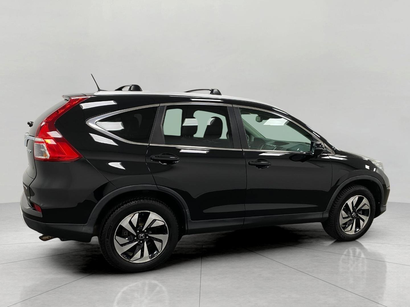 Used 2016 Honda CR-V Touring image 3