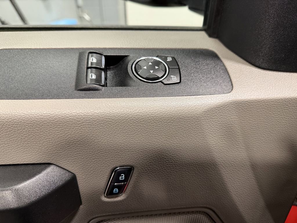 Used 2019 Ford F350 XL w/ Power Equipment Group image 11